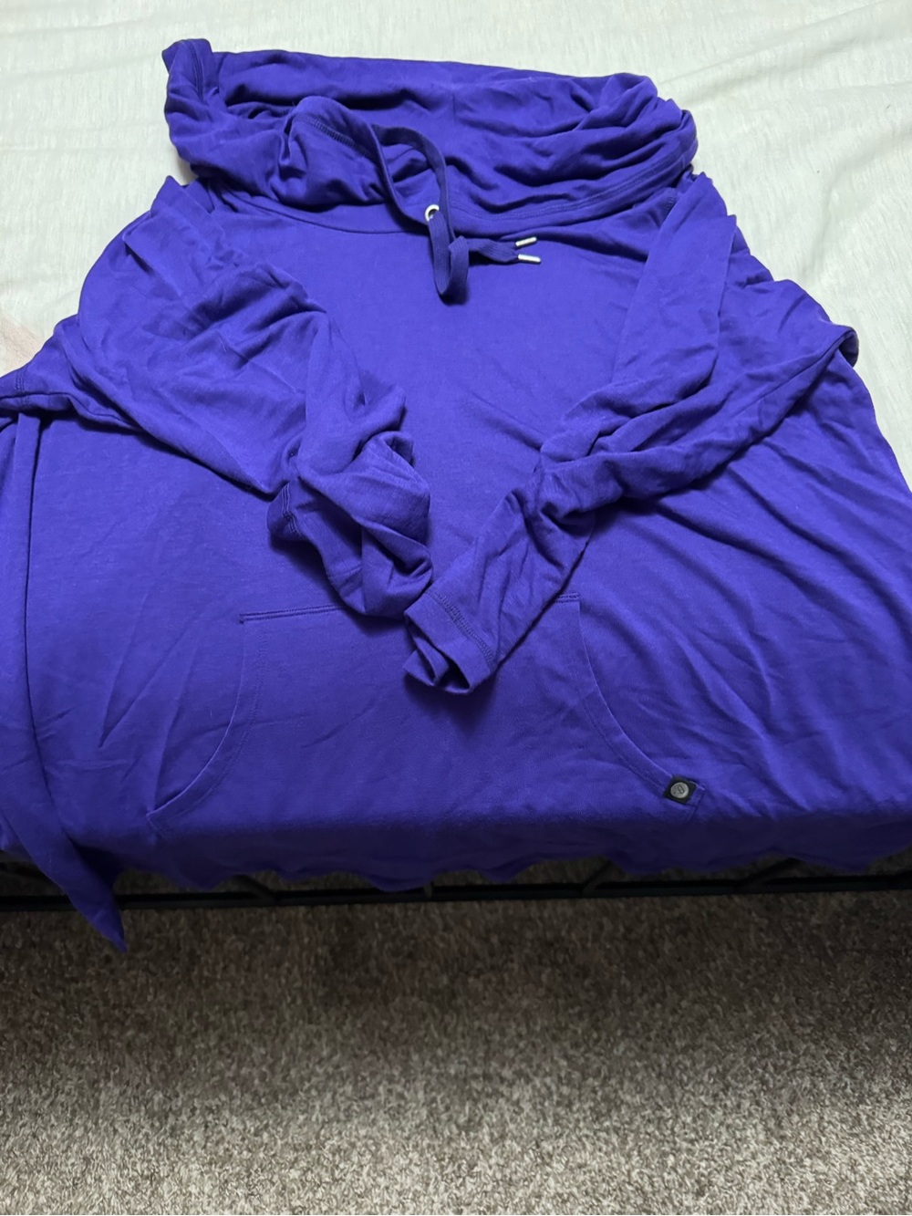 Active USA Purple Pullover Hoodie Sweater